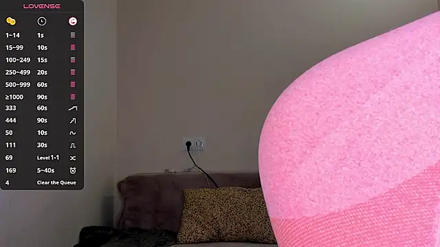 Kimmberr online show from 1, 3, 2026