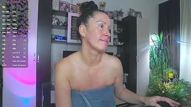 SheilaRyan online show from 3, 2, 2026