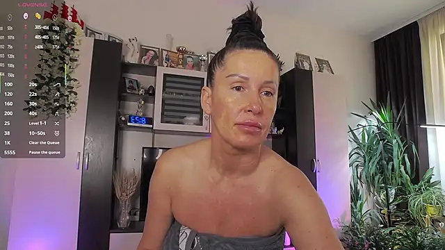 SheilaRyan online show from 12, 4, 2026