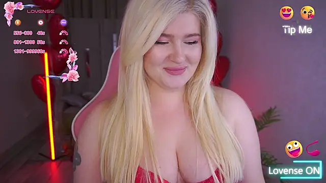 CocoSecretss online show from 14, 2, 2025