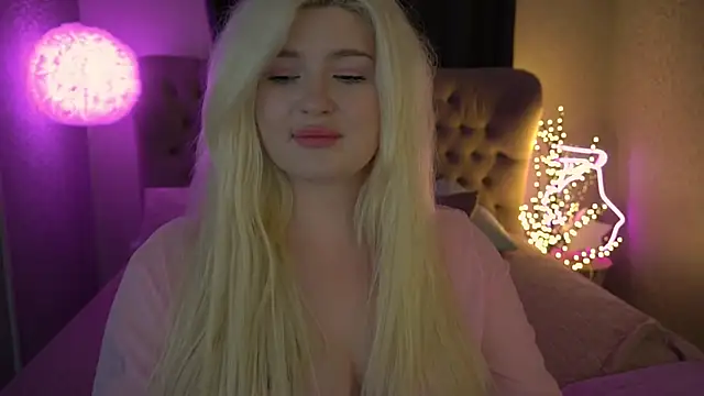 CocoSecretss online show from 3, 2, 2025