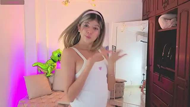 NATAASHA    online show from 19, 3, 2026