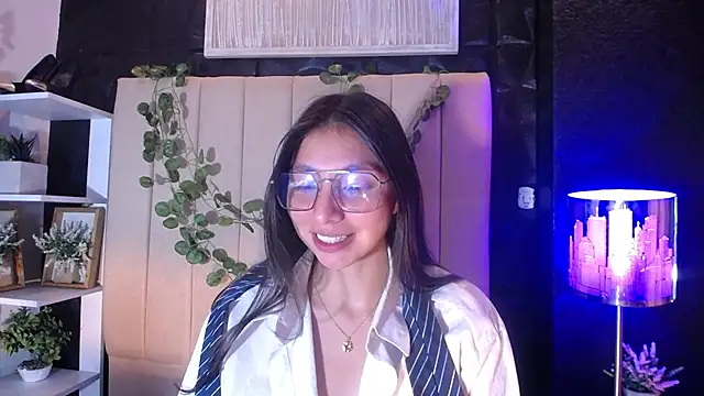 kendall saenz online show from 30, 9, 2025