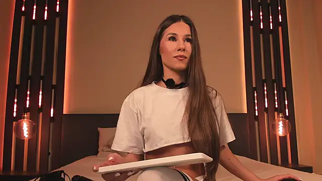 ShySara online show from 16, 4, 2026