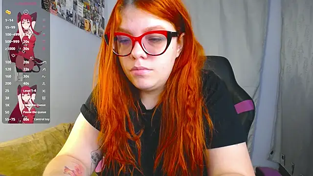 lucie nicolls online show from 9, 3, 2025