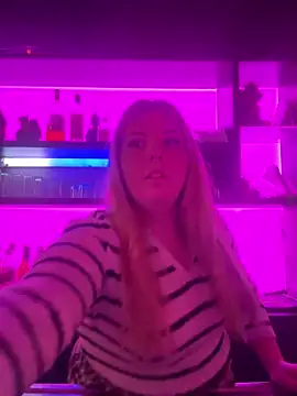 LizzyLush  online show from 22, 3, 2025