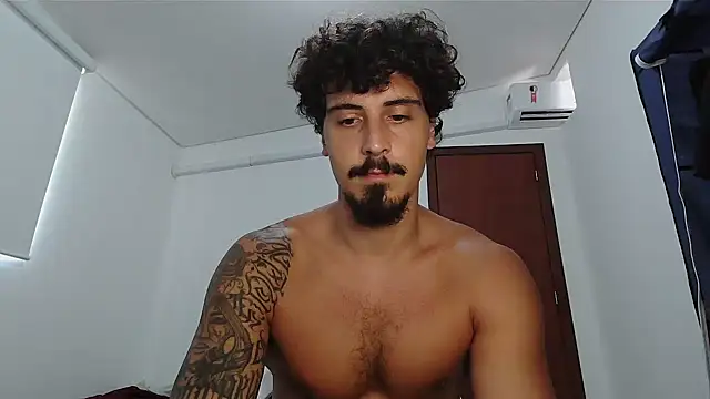 Snapshot of milkoffe chatting on 7, 2, 2026 milkoffe online show from 7, 2, 2026