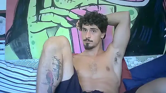 Snapshot of milkoffe chatting on 1, 3, 2025 milkoffe online show from 1, 3, 2025