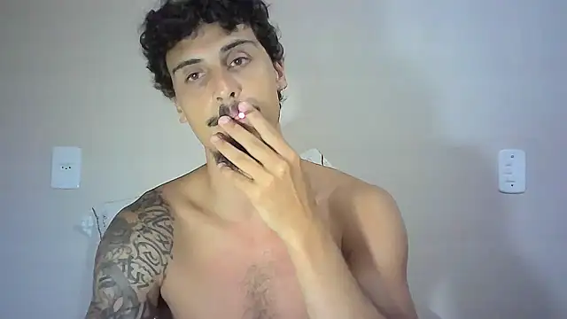 Snapshot of milkoffe chatting on 26, 1, 2025 milkoffe online show from 26, 1, 2025