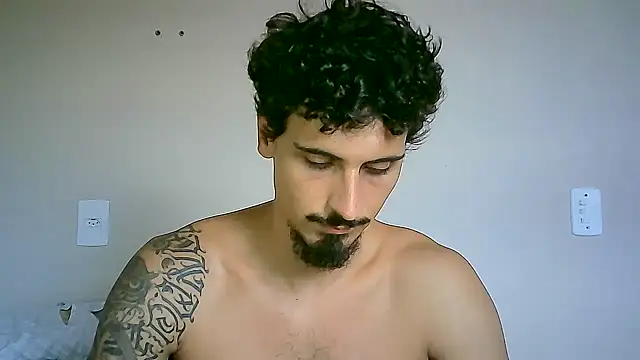 Snapshot of milkoffe chatting on 25, 1, 2025 milkoffe online show from 25, 1, 2025