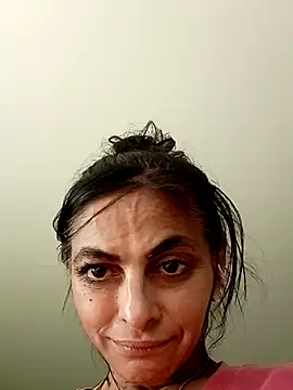 Snapshot of ChantalXOrchid chatting on 2, 7, 2026 ChantalXOrchid online show from 2, 7, 2026