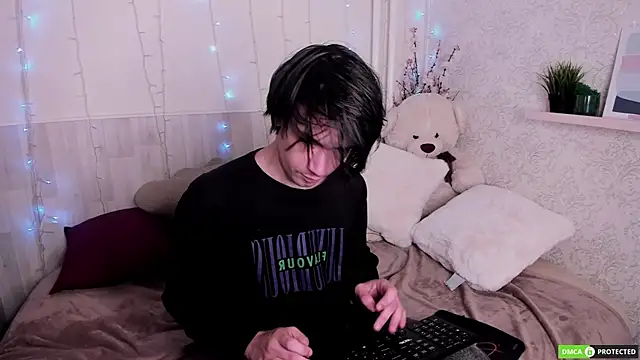 CalvinOwens online show from 3, 10, 2025