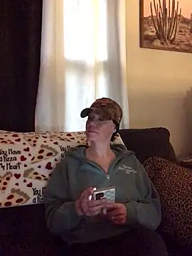 Snapshot of SidneyRaee chatting on 19, 2, 2026 SidneyRaee online show from 19, 2, 2026