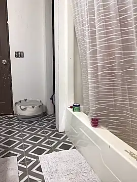 SidneyRaee online show from 13, 3, 2026