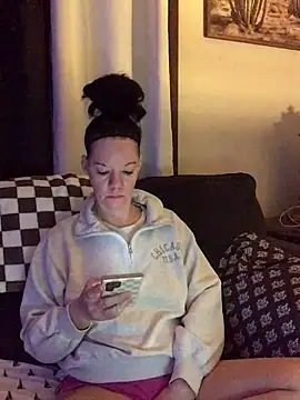 SidneyRaee online show from 26, 11, 2025