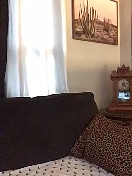 SidneyRaee online show from 14, 3, 2026