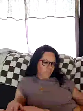 SidneyRaee online show from 18, 3, 2025