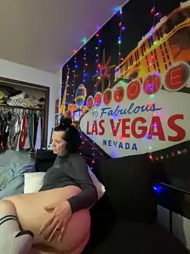 SidneyRaee online show from 21, 1, 2025