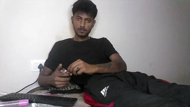 just fucks online show from 22, 10, 2025