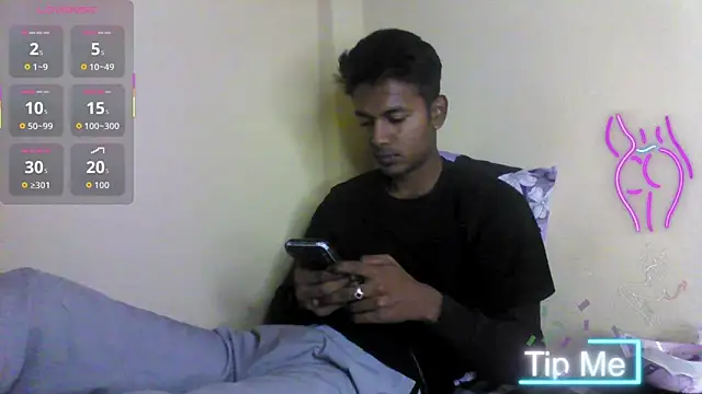 just fucks online show from 19, 12, 2025