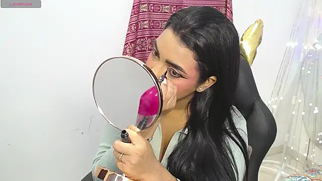 lakshmiraniii online show from 18, 11, 2025