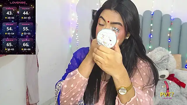 lakshmiraniii online show from 13, 4, 2026