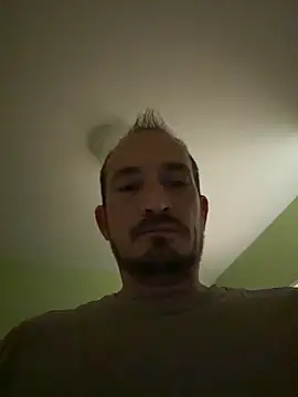 Snapshot of Denislamalice34 chatting on 5, 2, 2026 Denislamalice34 online show from 5, 2, 2026