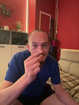 Snapshot of Denislamalice34 chatting on 16, 12, 2025 Denislamalice34 online show from 16, 12, 2025