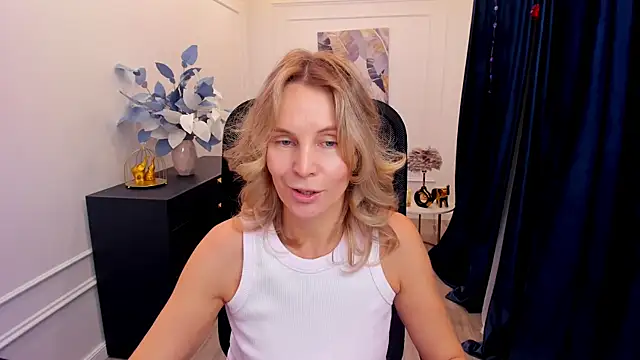 Sinty Devis online show from 21, 11, 2025