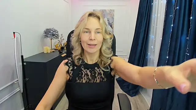 Sinty Devis online show from 9, 1, 2026