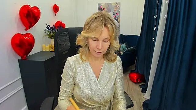 Sinty Devis online show from 11, 2, 2026