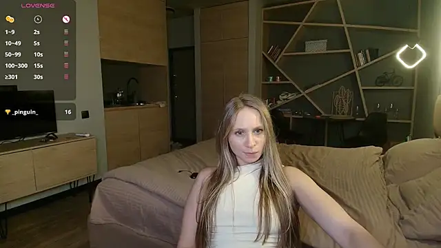 Snapshot of Mad1en chatting on 18, 7, 2026 Mad1en online show from 18, 7, 2026