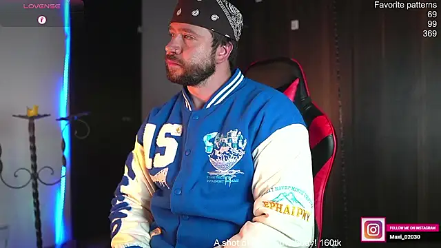 Snapshot of just_maxii chatting on 17, 2, 2026 just maxii online show from 17, 2, 2026