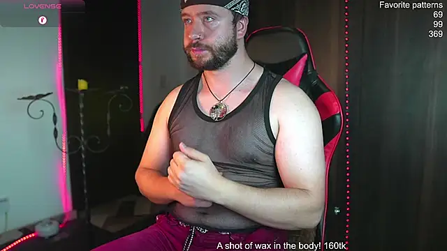 Snapshot of just_maxii chatting on 8, 2, 2026 just maxii online show from 8, 2, 2026