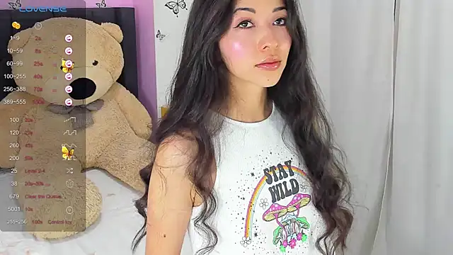 SophiaLiu online show from 11, 2, 2025