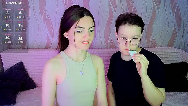  crazy baby  online show from 30, 10, 2025