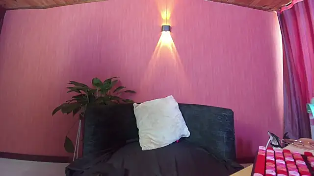 kassandra james online show from 30, 5, 2026