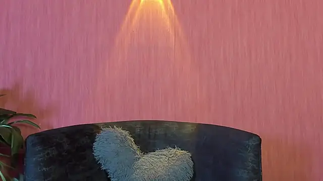 kassandra james online show from 5, 3, 2026