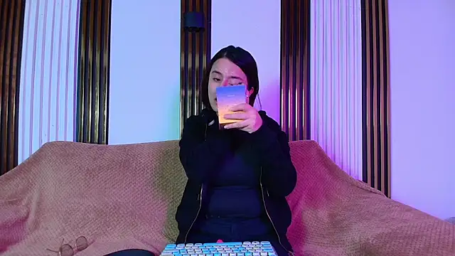 kassandra james online show from 21, 2, 2026