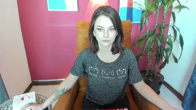 kassandra james online show from 15, 11, 2025