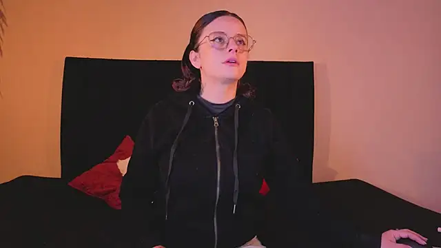 kassandra james online show from 11, 1, 2026