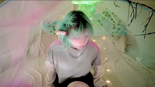 Akemilun online show from 24, 10, 2025