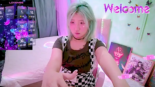 Akemilun online show from 17, 2, 2026