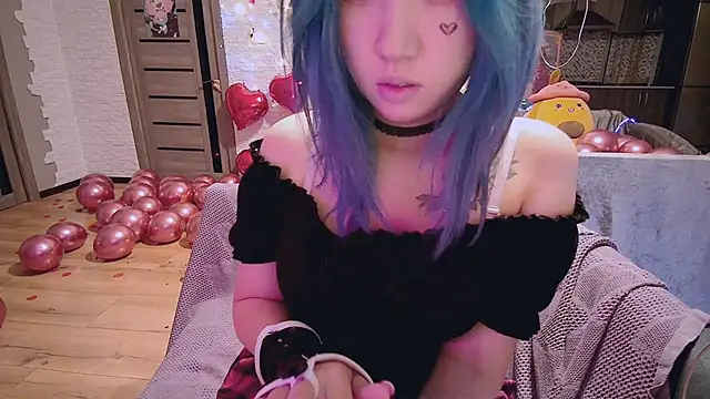 Akemilun online show from 14, 2, 2025