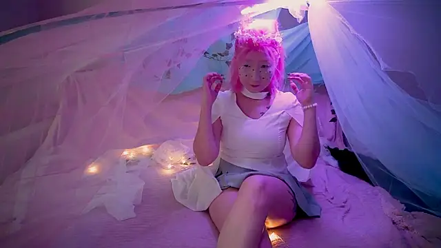 Akemilun online show from 31, 10, 2025