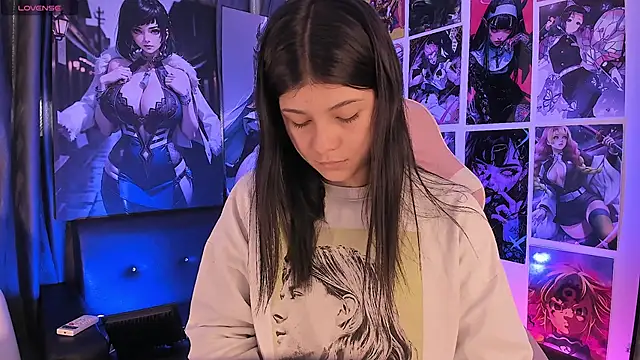 LanaKyutt online show from 10, 1, 2026