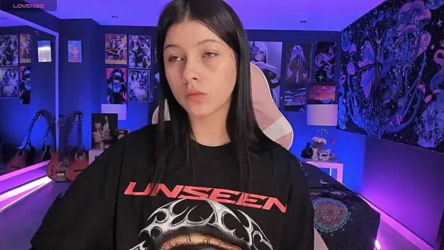 LanaKyutt online show from 20, 9, 2025