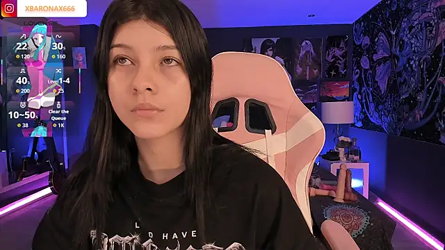 LanaKyutt online show from 14, 12, 2025