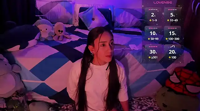 Milan Rouxx online show from 6, 12, 2024