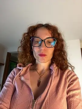 Snapshot of karen_brave chatting on 12, 2, 2025 karen brave online show from 12, 2, 2025